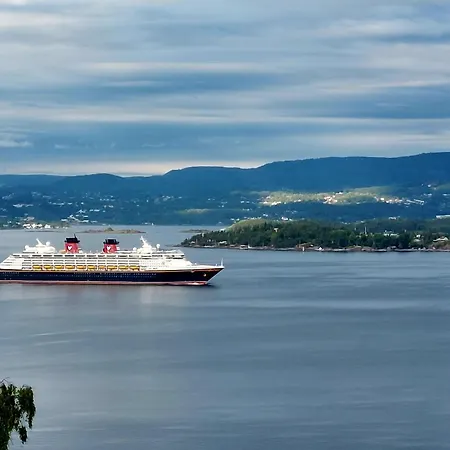 Vakantiehuis Panoramic Oslofjord Views With Private Hut Nesoddtangen